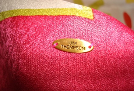 Невероятно красивый платок из тайского шёлка люксового бренда Jim Thompson, Таил. . фото 8