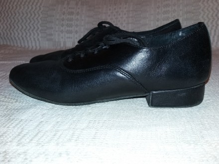Продам танцевальные туфли на мальчика. Мариуполь. фото 1 Продам танцевальные туфли на мальчика. Мариуполь. фото 1