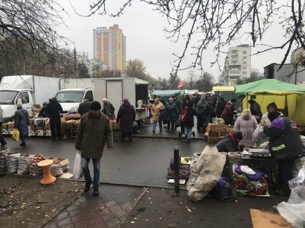 Фасад-1-ый этаж,12кв.м., Н-3,6м, Большие Витрины(находиться Разлив-Воды),Соседи:. Голосеево. фото 7