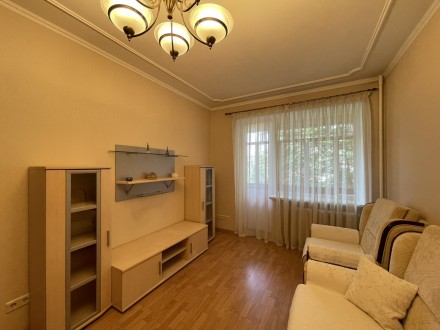 Продам двухкомнатную квартиру на Печерске, 3 минуты до метро 44 м2. Киев. фото 1 Продам двухкомнатную квартиру на Печерске, 3 минуты до метро 44 м2. Киев. фото 1