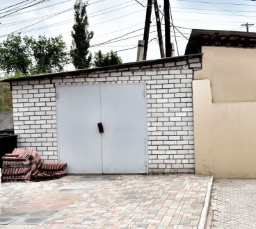 Сдам помещение под малярку 5х8 м2, гараж, Основа, ул. Достоевского 5, 2500. Харьков. фото 1 Сдам помещение под малярку 5х8 м2, гараж, Основа, ул. Достоевского 5, 2500. Харьков. фото 1