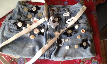 сумка яркая-оригинальная джинсовая
 летне весенняя. эксклюзивная автроская рабо. . фото 5