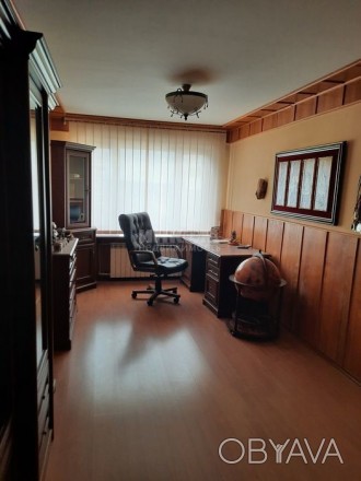 Продам 4х комнатную квартиру в городе Луганск, Артемовский район, кв. Мирный. 7 . Квартал Мирный. фото 1