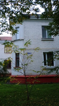 СРОЧНО Продаю 3-х комнатную квартиру Центр. на Днепровском проспекте, дом11.. Новая Каховка. фото 1 СРОЧНО Продаю 3-х комнатную квартиру Центр. на Днепровском проспекте, дом11.. Новая Каховка. фото 1