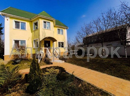 Продажа дома в Киево - Святошинском районе, между населенными пунктами Чабаны и . . фото 3