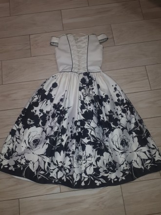 Нові гарні святкові плаття для дівчаток
Ціни різні від 300 грн до 550грн. Ціни . . фото 7