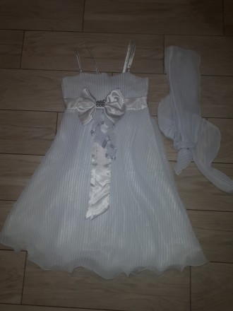 Нові гарні святкові плаття для дівчаток
Ціни різні від 300 грн до 550грн. Ціни . . фото 13