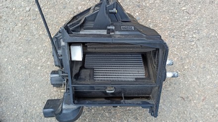 Радиатор салона (печка) в корпусе на КIA JOICE  
Цена - 600грн. . фото 5