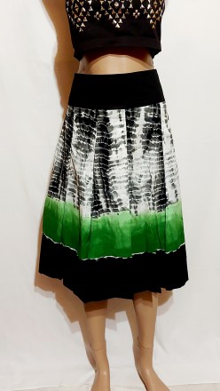 Новая красивейшая юбка из натуральной 100 % хлопковой ткани,   DEBENHAMS, подкла. . фото 3