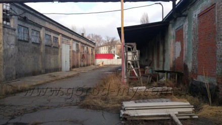 Сдам производственно-складскую базу 1000 кв.м. - начало пр. Слобожанский (Правды. Дніпро. фото 1 Сдам производственно-складскую базу 1000 кв.м. - начало пр. Слобожанский (Правды. Дніпро. фото 1