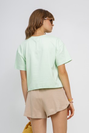 Женская футболка Stimma Палея. Модель в стиле оверсайз. Прямой фасон. Круглый вы. . фото 3
