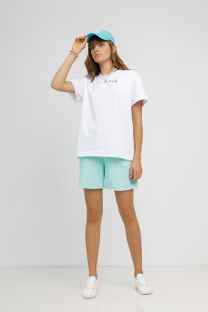 Женская футболка Stimma Дизар. Модель в стиле оверсайз. Прямой фасон. Круглый вы. . фото 5