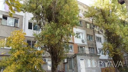 Продам 1-но комнатную студийную квартиру улица Косвенная / Средняя .