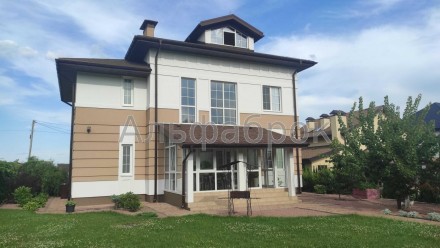 Продается прекрасный дом 160 м.кв. в с. Лютеж Вышгородский р-н. Расположен на уч. . фото 2