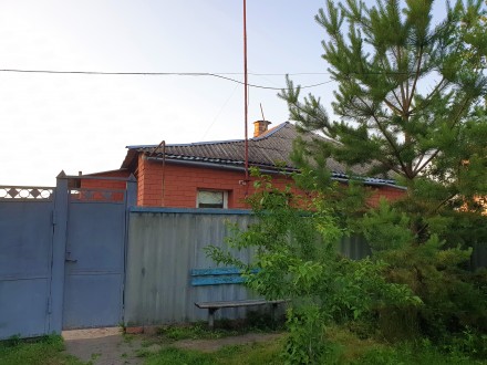Продам дом в  с. Лобановка,  всего в 10 минутах от ж/д станции Цуповка Дергачевс. . фото 2