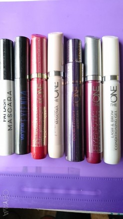 Универсальная тушь для ресниц Very Me 5-в-1 THE One Wonderlash Oriflame Орифлейм. Киев. фото 1 Универсальная тушь для ресниц Very Me 5-в-1 THE One Wonderlash Oriflame Орифлейм. Киев. фото 1