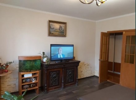 Продам 3 комнатную квартиру на Жадова средний подъезд, в доме пицерия Старый гор. . фото 2