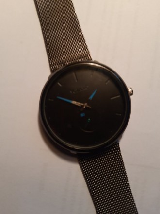 Годинник наручний унісекс, для шанувальників мінімалістичних дизайнів. Нові.
Ти. . фото 2