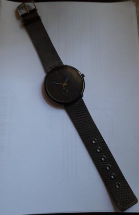 Годинник наручний унісекс, для шанувальників мінімалістичних дизайнів. Нові.
Ти. . фото 3