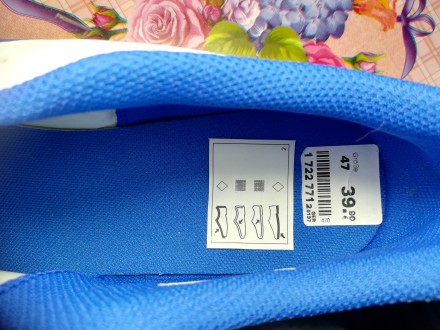 Новые фирменные оригинальные кроссовки из Германии.
Цена на бирке гораздо выше . . фото 3
