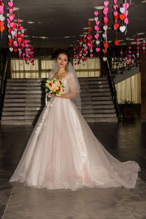 Продаю свадебное платье, состояние 5/5 , покупалось в Love style в городе Черниг. . фото 3