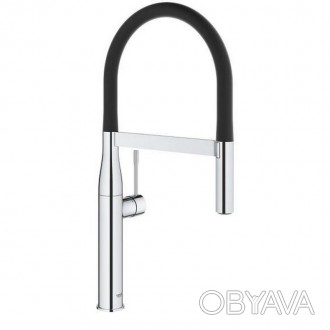 Рефлекторный смеситель для кухни Grohe Essence 30294000 выполнен из латуни, имее. . фото 1