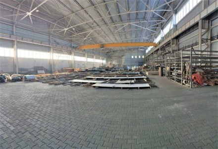 Сдам склад от 1000 до 2000 метров район авторынка.. Дніпро. фото 1 Сдам склад от 1000 до 2000 метров район авторынка.. Дніпро. фото 1