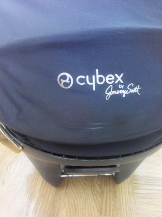 Продаю автокресло Cybex Cloud Q в идеальном состоянии после одного ребёнка.
Гру. . фото 8