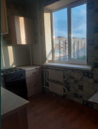 Продам 1 комнатную квартиру на Героев Сталинграда 
Квартира расположена на восьм. . фото 3