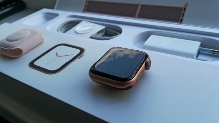 Apple Watch 4 40mm. Киев. фото 1 Apple Watch 4 40mm. Киев. фото 1