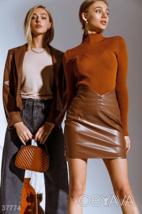 Доступные размеры: l Кожаные юбки в сезоне SS’20 входят в коллекции многих бренд. . фото 1