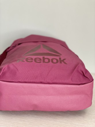 Стильный рюкзак Reebok,  цвета Марсала 
Объём 21 л,
Спинка плотная подойдёт ка. . фото 4
