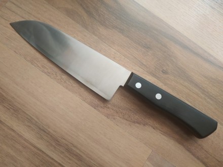 Елітна високоякісна, високовуглецева нержавіюча сталь ATS-34. Santoku - японська. . фото 4