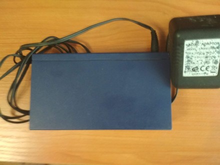 Компактный 8-портовый Fast Ethernet коммутатор для широкого круга задач (Home/SO. . фото 2