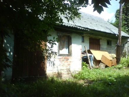 Деревянный дом обложен кирпичем на 2 выхода (4 комнаты, 2 веранды) общей площадь. . фото 9