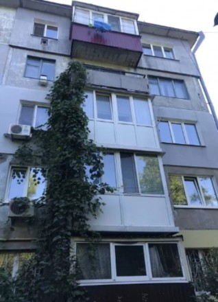 Продается 3-комнатная квартире в районе улиц Яновского-Комарова. 
Двухсторонняя,. . фото 3