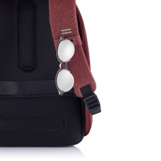 Стильный высококачественный рюкзак-антиворBobby Hero Small красного цвета- с уни. . фото 8