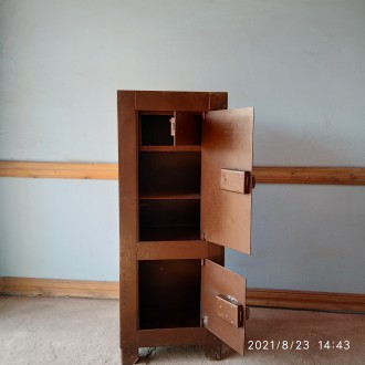 Продам б/у сейф. . фото 3 Продам металлический б\у сейф в хорошем состоянии раазмер : высота-1.18м, ши. . фото 3