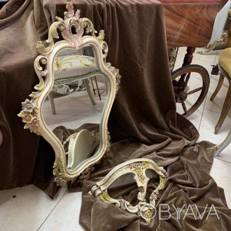 Настенное зеркало с консолью в стиле барокко. Винтаж из Бельгии. Окраска крекалю. . фото 1