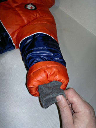 Зимний комбинезон на мальчика состоит из зимней куртки и  полукомбинезона (штани. . фото 8