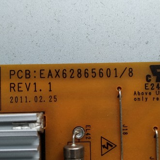 LG 37LV3550 на разборку
Цена в обЪявлении указана за БП
Состав:
Блок питания . . фото 4