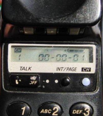 Радиотелефон Panasonic Easa-Phone KX-T3861BH (Япония) в нормальном рабочем состо. . фото 4