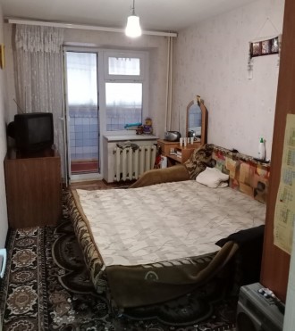 Продам 4-комнатную чешку в кирпичной высотке на Янтарной, район ул. Калиновая. 
. . фото 8