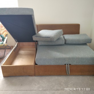 Современный  диван-уголок в хорошем состоянии не залитый  и не разболтанный, раз. . фото 5
