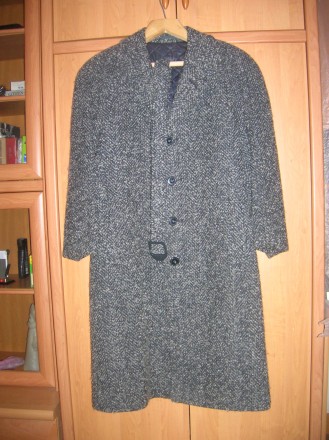 Шикарное модное пальто на весну-осень-зиму  из ткани букле серый меланж , нить-ш. . фото 4