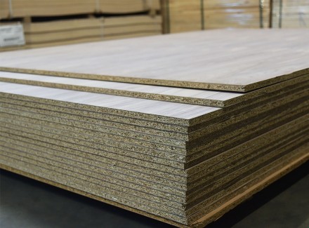 ДСП плита — это листовой материал, который изготовляется из древесных част. . фото 5