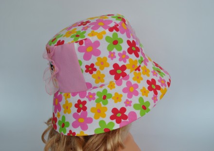 Летняя панама для девочки выполнена из 100% хлопковой ткани в разноцветный цвето. . фото 7