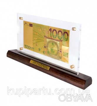 Банкнота на подставке-современный вариант пожелания богатства и процветания. Для. . фото 1