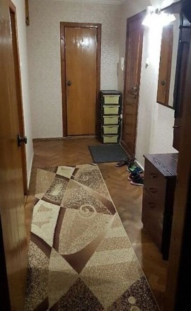  Квартира в жилом состоянии, ,просторная кухня,. кирпичный теплый дом, комнаты р. Малиновский. фото 2
