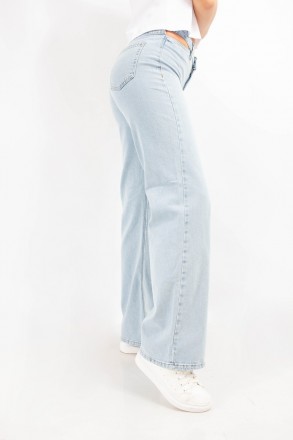 
Женские джинсы Style синий цвет
Прикольные женские джинсы клеш, производство Ту. . фото 3